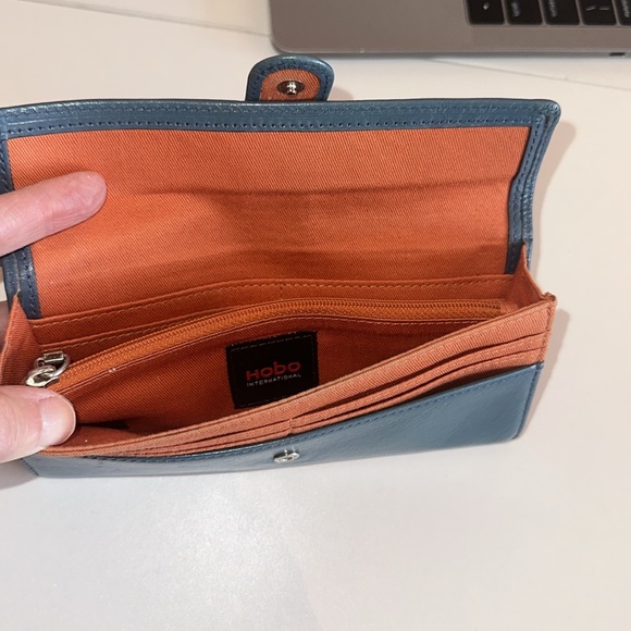 HOBO Leather Wallet Vintage - Picture 4 of 15